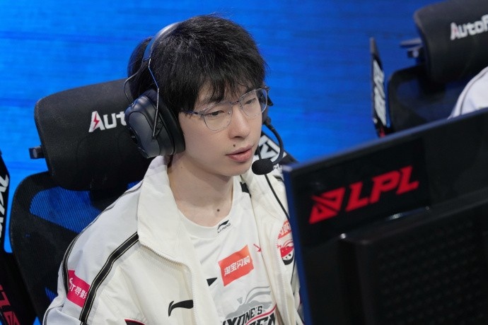 AL发布对阵IG赛后返图：赤忱不改